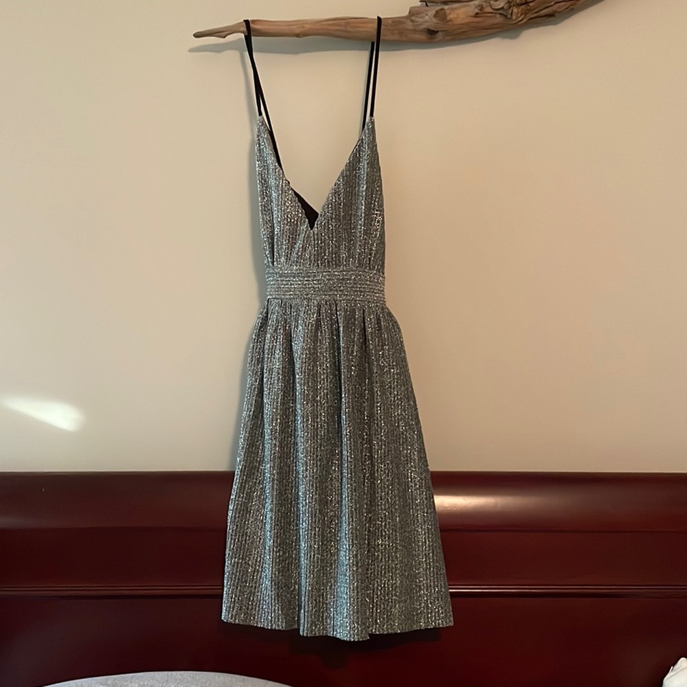 Metallic cocktail dress brand new with tag size large silver sexy